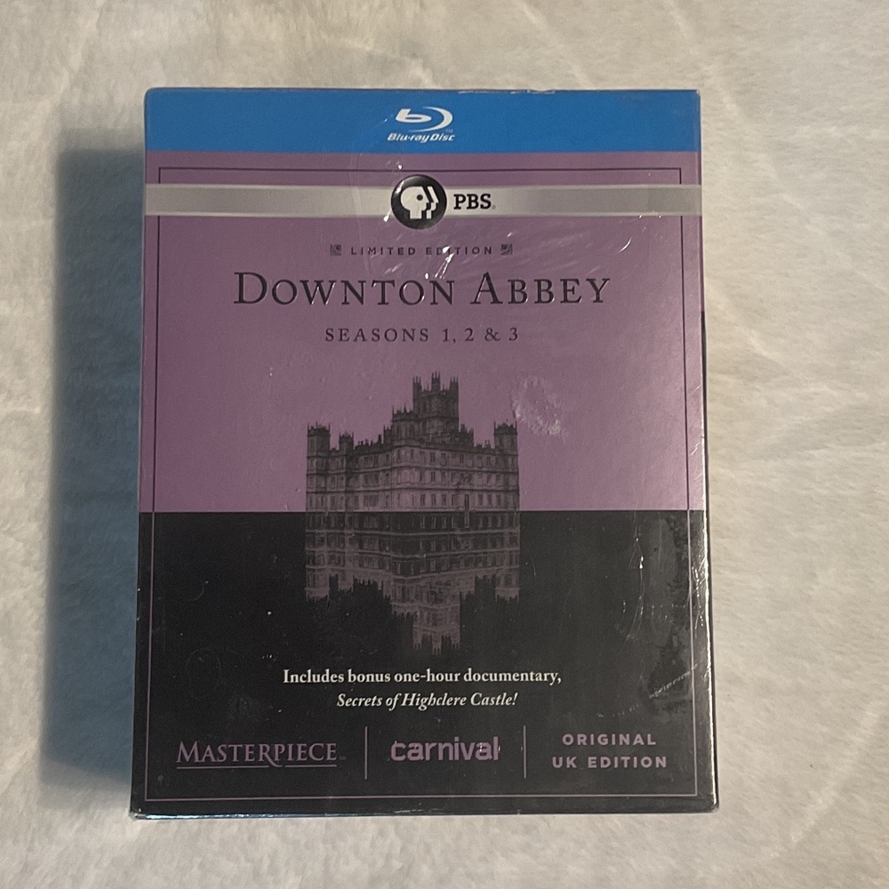Downton Abbey Seasons 1, 2 & 3 Blu-ray Disc - PBS Limited Edition